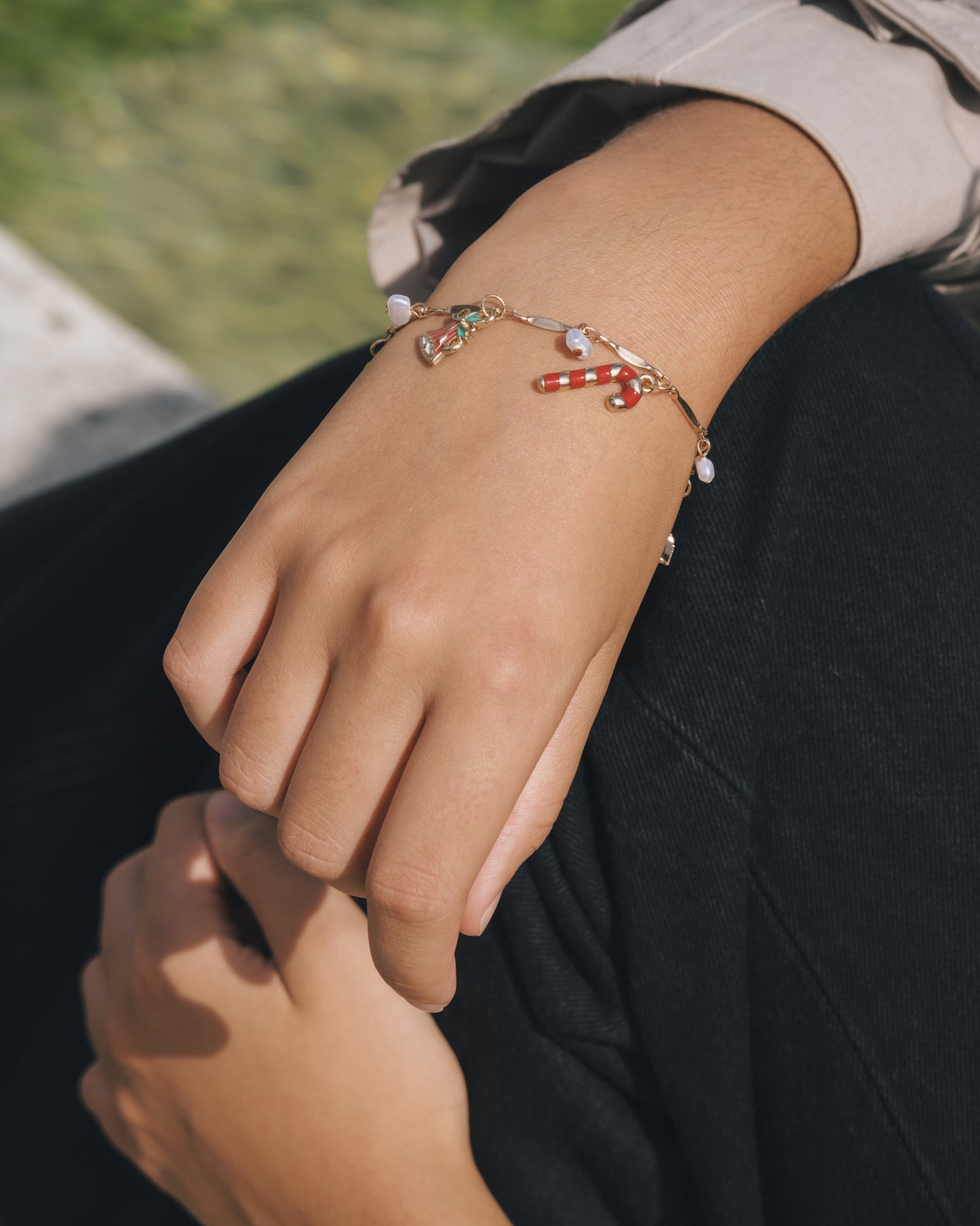 Festive Wonderland - Holiday Melody Sweater Necklace