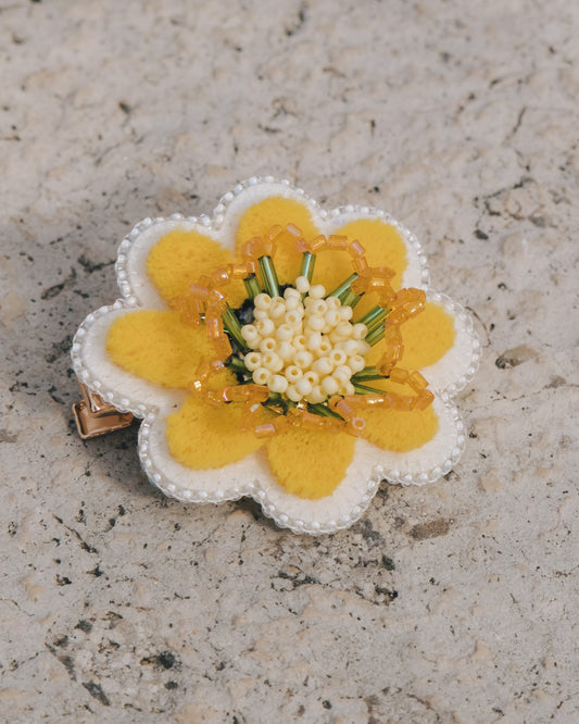 Black Forest Whimsy - Sunlit Daisy Clip