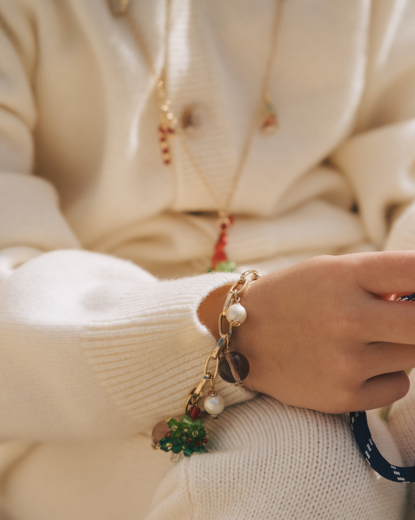 Festive Wonderland - Sparkling Christmas Tree Long Pendant Necklace